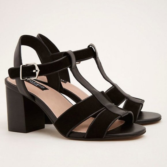 wide width black block heels